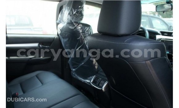 Acheter Import Voiture Toyota Hilux Autre à Import - Dubai, Malawi Acheter Import Voiture Toyota Hilux Autre à Import - Dubai, Malawi