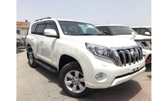 Buy Import Toyota Prado White Car in Import - Dubai in Malawi