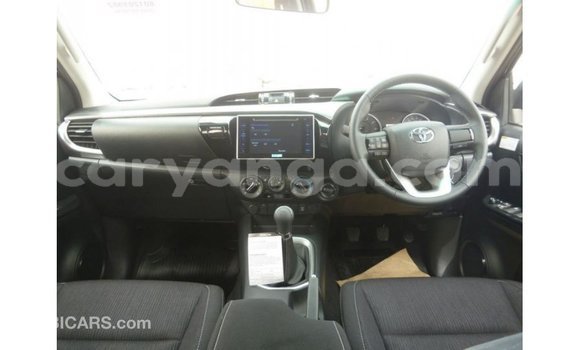 Nunua Imported Toyota Hilux Black Gari ndani ya Import - Dubai nchini Malawi Nunua Imported Toyota Hilux Black Gari ndani ya Import - Dubai nchini Malawi