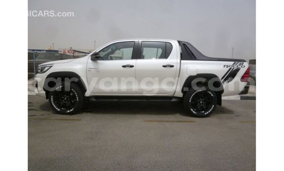 Buy Import Toyota Hilux White Car in Import - Dubai in Malawi Buy Import Toyota Hilux White Car in Import - Dubai in Malawi