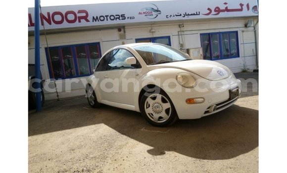 Acheter Import Voiture Volkswagen Beetle Blanc à Import - Dubai, Malawi Acheter Import Voiture Volkswagen Beetle Blanc à Import - Dubai, Malawi