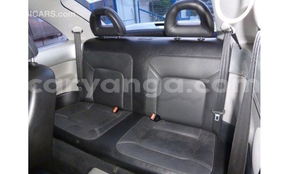 Acheter Import Voiture Volkswagen Beetle Blanc à Import - Dubai, Malawi Acheter Import Voiture Volkswagen Beetle Blanc à Import - Dubai, Malawi