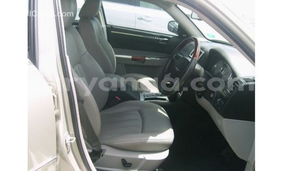 Buy Import Chrysler 300 Beige Car in Import - Dubai in Malawi Buy Import Chrysler 300 Beige Car in Import - Dubai in Malawi