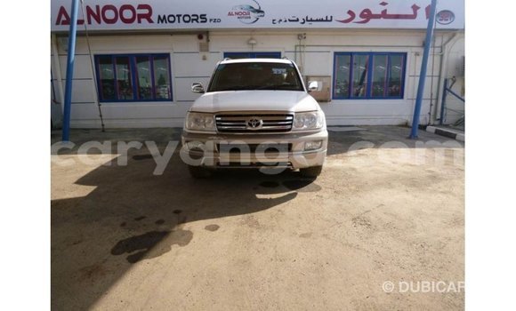 Buy Import Toyota Land Cruiser White Car in Import - Dubai in Malawi Buy Import Toyota Land Cruiser White Car in Import - Dubai in Malawi