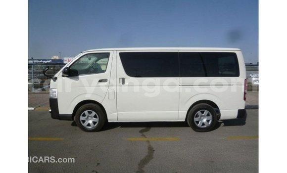 Buy Import Toyota Hiace White Car in Import - Dubai in Malawi Buy Import Toyota Hiace White Car in Import - Dubai in Malawi