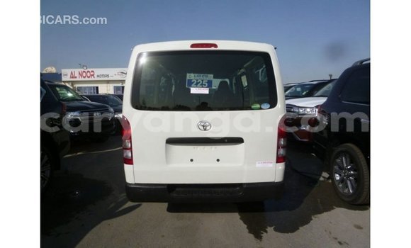 Acheter Import Voiture Toyota Hiace Blanc à Import - Dubai, Malawi Acheter Import Voiture Toyota Hiace Blanc à Import - Dubai, Malawi