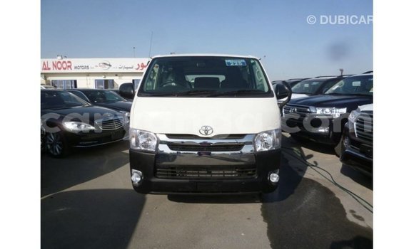 Acheter Import Voiture Toyota Hiace Blanc à Import - Dubai, Malawi Acheter Import Voiture Toyota Hiace Blanc à Import - Dubai, Malawi