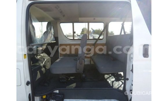 Acheter Import Voiture Toyota Hiace Blanc à Import - Dubai, Malawi Acheter Import Voiture Toyota Hiace Blanc à Import - Dubai, Malawi
