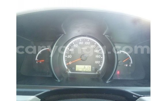 Acheter Import Voiture Toyota Hiace Blanc à Import - Dubai, Malawi Acheter Import Voiture Toyota Hiace Blanc à Import - Dubai, Malawi