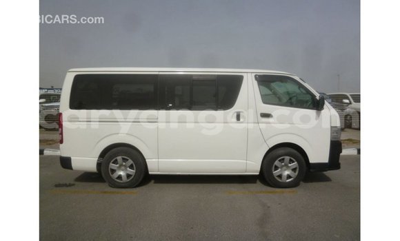 Acheter Import Voiture Toyota Hiace Blanc à Import - Dubai, Malawi Acheter Import Voiture Toyota Hiace Blanc à Import - Dubai, Malawi