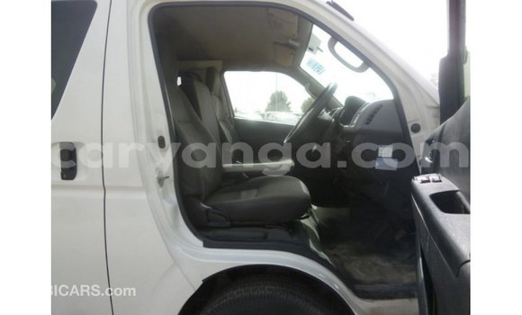 Buy Import Toyota Hiace White Car in Import - Dubai in Malawi Buy Import Toyota Hiace White Car in Import - Dubai in Malawi