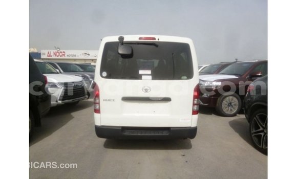 Buy Import Toyota Hiace White Car in Import - Dubai in Malawi Buy Import Toyota Hiace White Car in Import - Dubai in Malawi