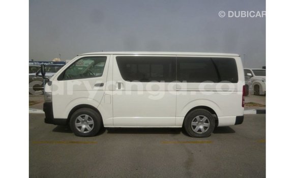 Buy Import Toyota Hiace White Car in Import - Dubai in Malawi Buy Import Toyota Hiace White Car in Import - Dubai in Malawi