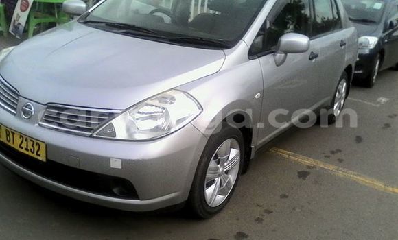 Acheter Occasion Voiture Nissan Tilda Gris à Limbe, Malawi Acheter Occasion Voiture Nissan Tilda Gris à Limbe, Malawi