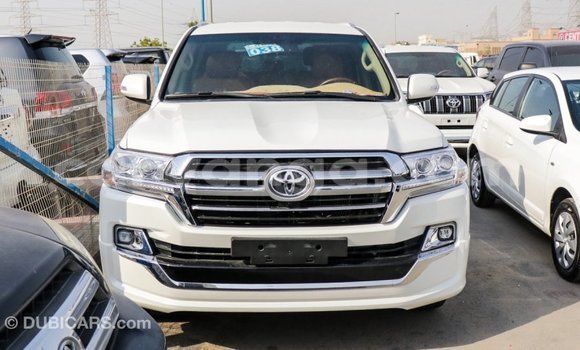 Buy Import Toyota Land Cruiser White Car in Import - Dubai in Malawi Buy Import Toyota Land Cruiser White Car in Import - Dubai in Malawi