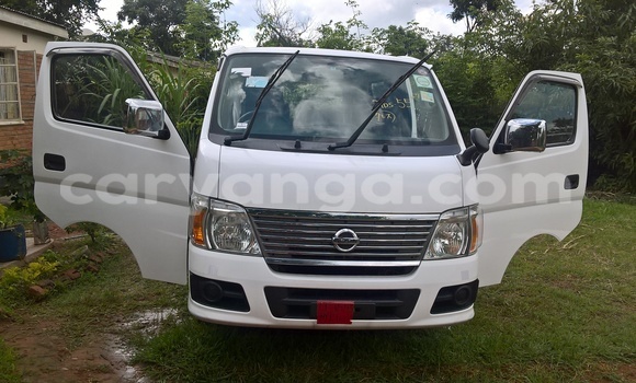 Buy Used Nissan 350Z White Car in Limbe in Malawi