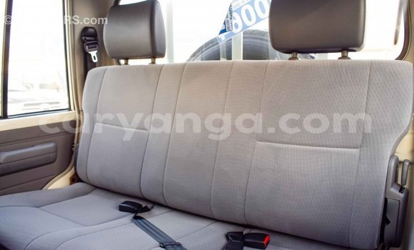 Buy Import Toyota Land Cruiser White Car in Import - Dubai in Malawi Buy Import Toyota Land Cruiser White Car in Import - Dubai in Malawi
