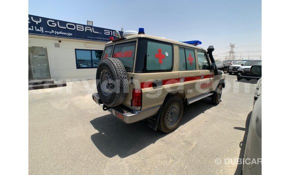 Buy Import Toyota Land Cruiser Beige Car in Import - Dubai in Malawi Buy Import Toyota Land Cruiser Beige Car in Import - Dubai in Malawi