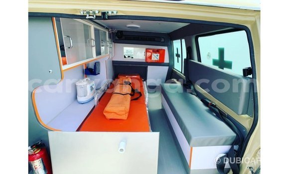 Buy Import Toyota Land Cruiser Beige Car in Import - Dubai in Malawi Buy Import Toyota Land Cruiser Beige Car in Import - Dubai in Malawi