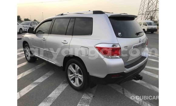 Buy Import Toyota Highlander Other Car in Import - Dubai in Malawi Buy Import Toyota Highlander Other Car in Import - Dubai in Malawi