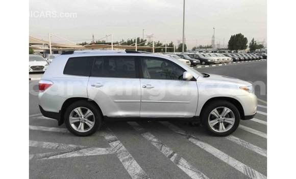 Buy Import Toyota Highlander Other Car in Import - Dubai in Malawi Buy Import Toyota Highlander Other Car in Import - Dubai in Malawi