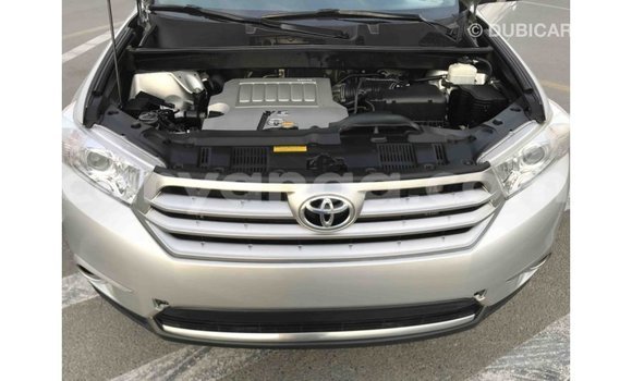 Buy Import Toyota Highlander Other Car in Import - Dubai in Malawi Buy Import Toyota Highlander Other Car in Import - Dubai in Malawi