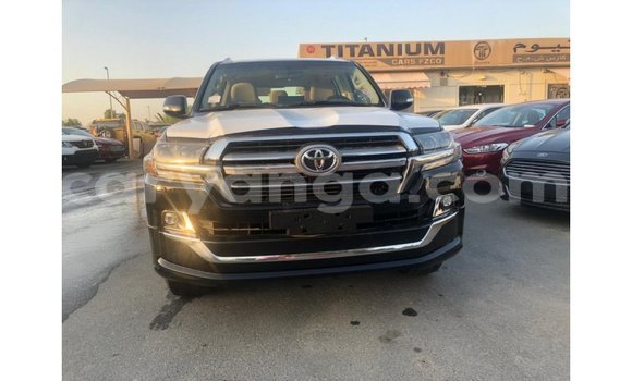 Buy Import Toyota Land Cruiser Black Car in Import - Dubai in Malawi Buy Import Toyota Land Cruiser Black Car in Import - Dubai in Malawi