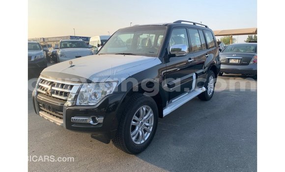 Buy Import Mitsubishi Pajero Black Car in Import - Dubai in Malawi Buy Import Mitsubishi Pajero Black Car in Import - Dubai in Malawi