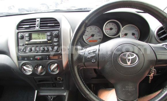 Buy Used Toyota RAV4 Silver Car in Dowa in Dowa Buy Used Toyota RAV4 Silver Car in Dowa in Dowa
