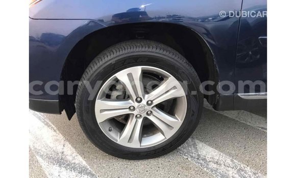 Buy Import Toyota Highlander Blue Car in Import - Dubai in Malawi Buy Import Toyota Highlander Blue Car in Import - Dubai in Malawi