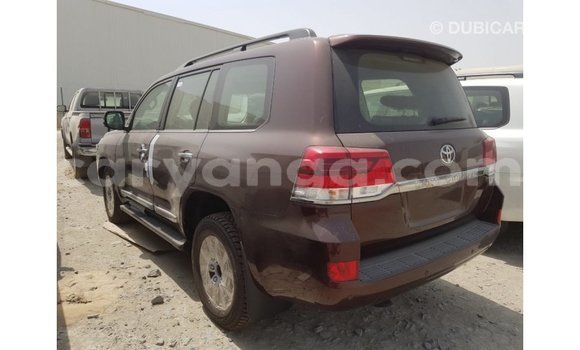 Acheter Import Voiture Toyota Land Cruiser Marron à Import - Dubai, Malawi Acheter Import Voiture Toyota Land Cruiser Marron à Import - Dubai, Malawi