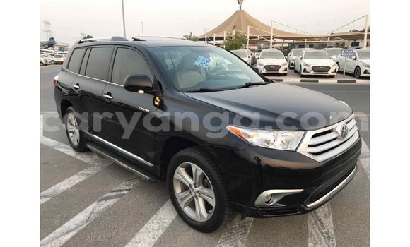 Nunua Imported Toyota Highlander Black Gari ndani ya Import - Dubai nchini Malawi Nunua Imported Toyota Highlander Black Gari ndani ya Import - Dubai nchini Malawi