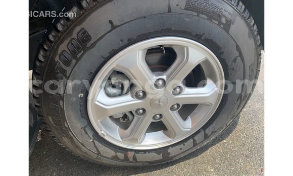 Buy Import Mitsubishi L200 Black Car in Import - Dubai in Malawi Buy Import Mitsubishi L200 Black Car in Import - Dubai in Malawi