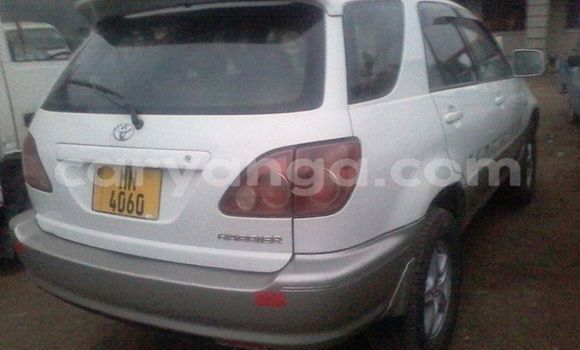 Buy Used Toyota 4Runner White Car in Blantyre in Malawi Buy Used Toyota 4Runner White Car in Blantyre in Malawi