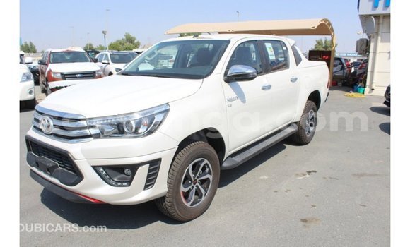 Buy Import Toyota Hilux White Car in Import - Dubai in Malawi Buy Import Toyota Hilux White Car in Import - Dubai in Malawi