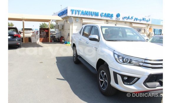 Buy Import Toyota Hilux White Car in Import - Dubai in Malawi Buy Import Toyota Hilux White Car in Import - Dubai in Malawi