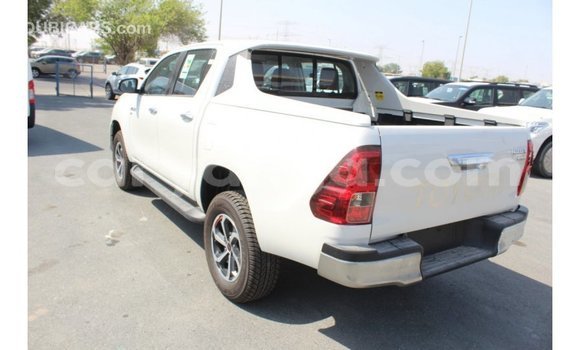 Buy Import Toyota Hilux White Car in Import - Dubai in Malawi Buy Import Toyota Hilux White Car in Import - Dubai in Malawi