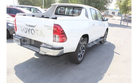 Buy Import Toyota Hilux White Car in Import - Dubai in Malawi Buy Import Toyota Hilux White Car in Import - Dubai in Malawi