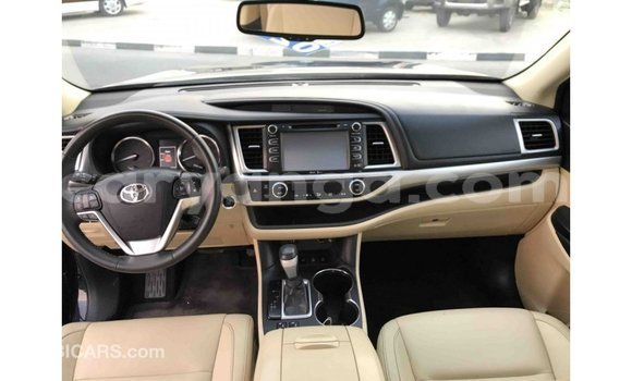 Buy Import Toyota Highlander Black Car in Import - Dubai in Malawi Buy Import Toyota Highlander Black Car in Import - Dubai in Malawi