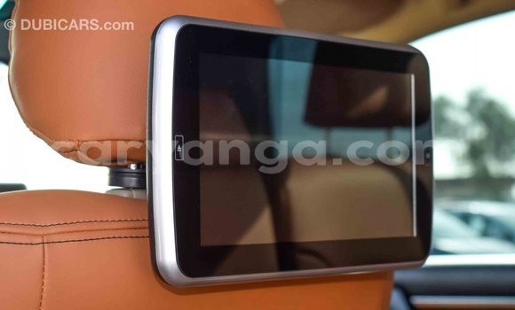 Nunua Imported Toyota Land Cruiser White Gari ndani ya Import - Dubai nchini Malawi Nunua Imported Toyota Land Cruiser White Gari ndani ya Import - Dubai nchini Malawi