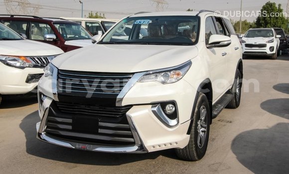 Buy Import Toyota Fortuner White Car in Import - Dubai in Malawi Buy Import Toyota Fortuner White Car in Import - Dubai in Malawi