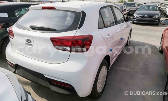 Nunua Imported Kia Rio White Gari ndani ya Import - Dubai nchini Malawi Nunua Imported Kia Rio White Gari ndani ya Import - Dubai nchini Malawi