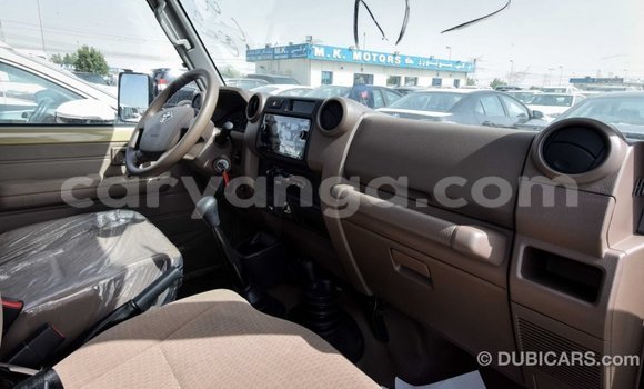 Buy Import Toyota Land Cruiser Beige Car in Import - Dubai in Malawi Buy Import Toyota Land Cruiser Beige Car in Import - Dubai in Malawi
