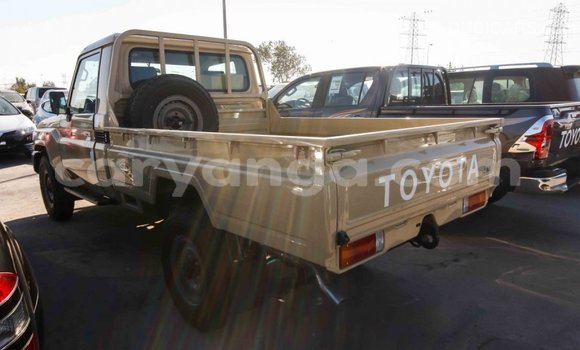 Buy Import Toyota Land Cruiser Beige Car in Import - Dubai in Malawi Buy Import Toyota Land Cruiser Beige Car in Import - Dubai in Malawi