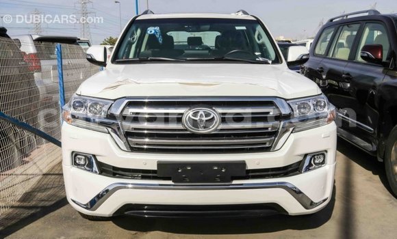 Buy Import Toyota Land Cruiser White Car in Import - Dubai in Malawi Buy Import Toyota Land Cruiser White Car in Import - Dubai in Malawi