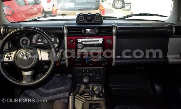 Nunua Imported Toyota FJ Cruiser Other Gari ndani ya Import - Dubai nchini Malawi Nunua Imported Toyota FJ Cruiser Other Gari ndani ya Import - Dubai nchini Malawi