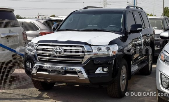 Buy Import Toyota Land Cruiser Black Car in Import - Dubai in Malawi Buy Import Toyota Land Cruiser Black Car in Import - Dubai in Malawi