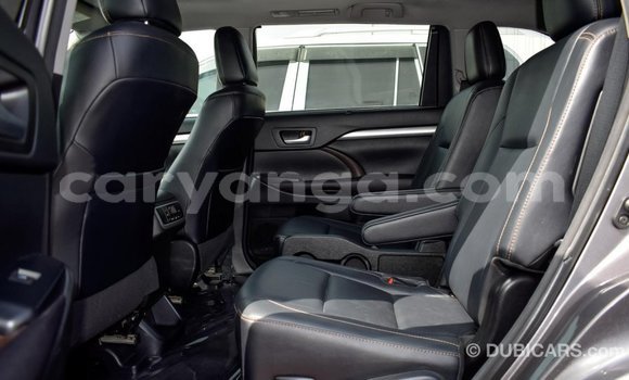Buy Import Toyota Highlander Other Car in Import - Dubai in Malawi Buy Import Toyota Highlander Other Car in Import - Dubai in Malawi