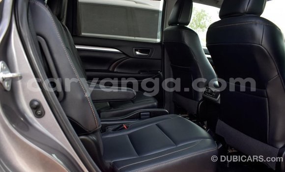 Buy Import Toyota Highlander Other Car in Import - Dubai in Malawi Buy Import Toyota Highlander Other Car in Import - Dubai in Malawi