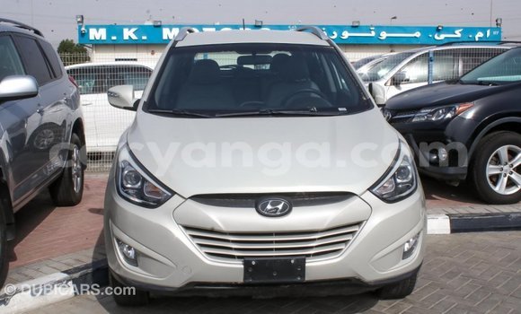 Nunua Imported Hyundai Tucson Beige Gari ndani ya Import - Dubai nchini Malawi Nunua Imported Hyundai Tucson Beige Gari ndani ya Import - Dubai nchini Malawi